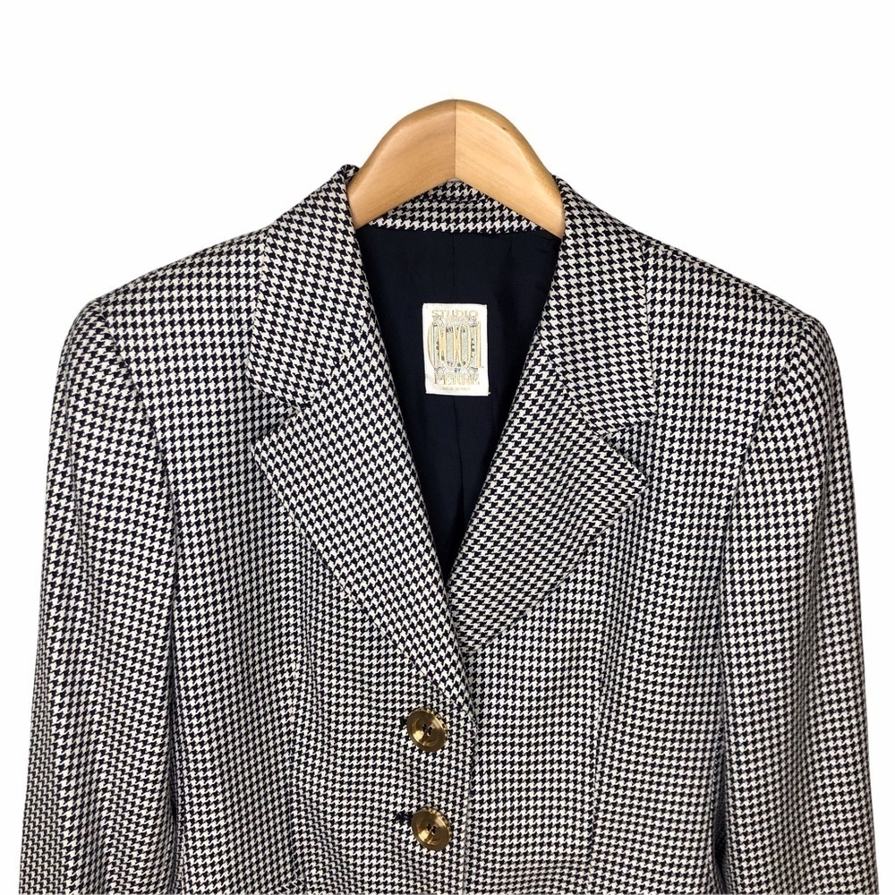 Gianfranco Ferre Houndstooth Blazer Vintage Size 12 Gold Buttons - Picture 2 of 9